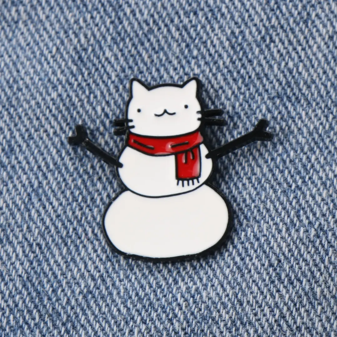 Unisex Geometric Pattern Snowman Enamel Pin - Metal Brooch for Backpack, Lapel, Clothes, Christmas Gift Ideas for Friends, Party Accessory