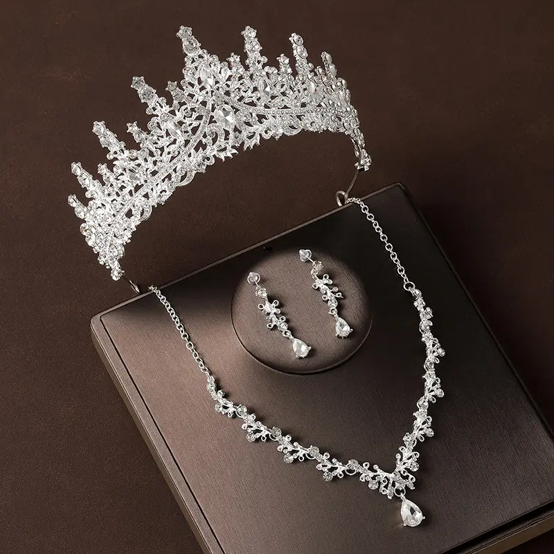 Crown Tiara, Necklace, Earrings, Vintage And Elegant Rhinestone Birthday Crown Hair Accessory, Bridal Wedding Dress Three-Piece Set