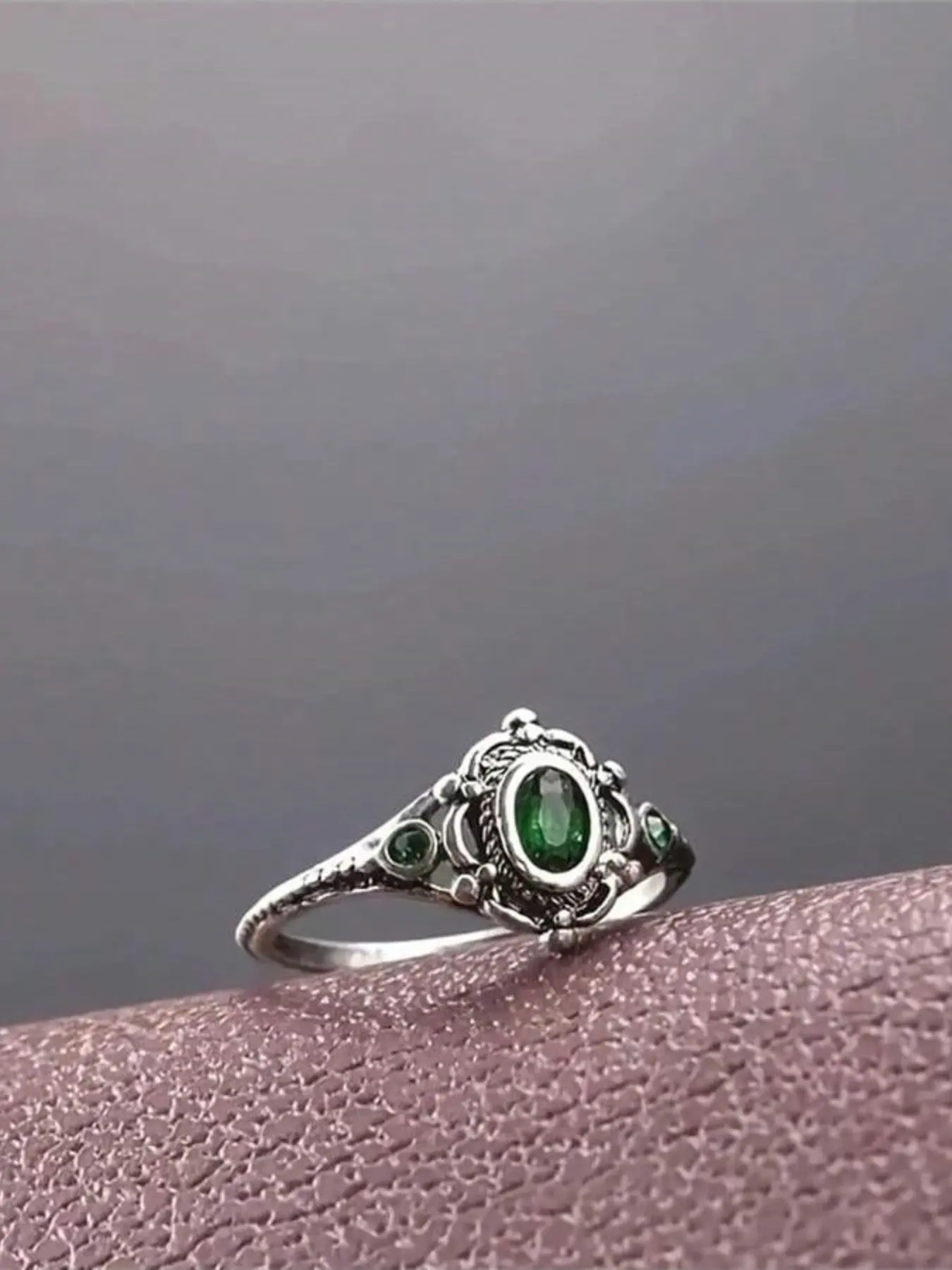 Vintage Silver Color Crystal Ring for Women, Engagement Wedding Antique Jewelry Accessory, Elegant Retro Style, Unique Rings