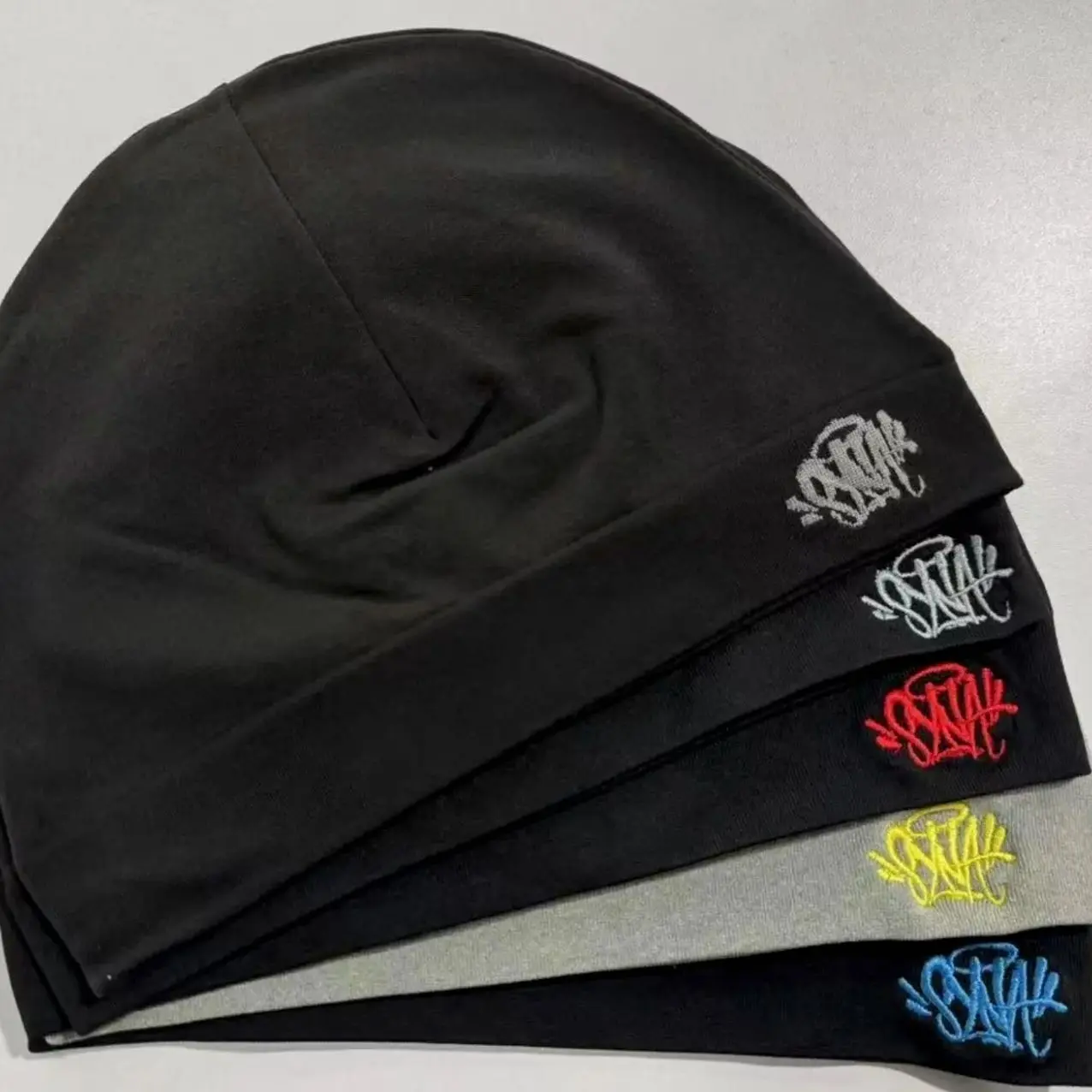 SynaWorld Skull Cap 2026 - New Unisex Knitted Hat, Quality Y2K Warm Winter Beanie Running Cap for Men & Women