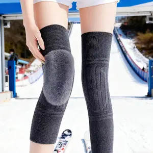 2 Pieces Winter Warm Knee Sleeves - Thermal Joint Support for Cold Weather, Unisex Comfortable Thickened & Extended Outdoor Warm Knee Braces, Sports Knee Brace, Also Suitable for Seniors