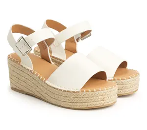 New York & Company Elandra Platform Sandal