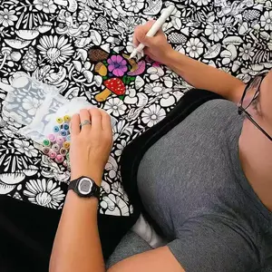 DIY Coloring Blanket with Markers, Color Your Own Blankets, Customizable Diys Colorings Blanket Kits, You Can Color Fuzzy Velvet, Creative Diys Colorings Blankets for Adults