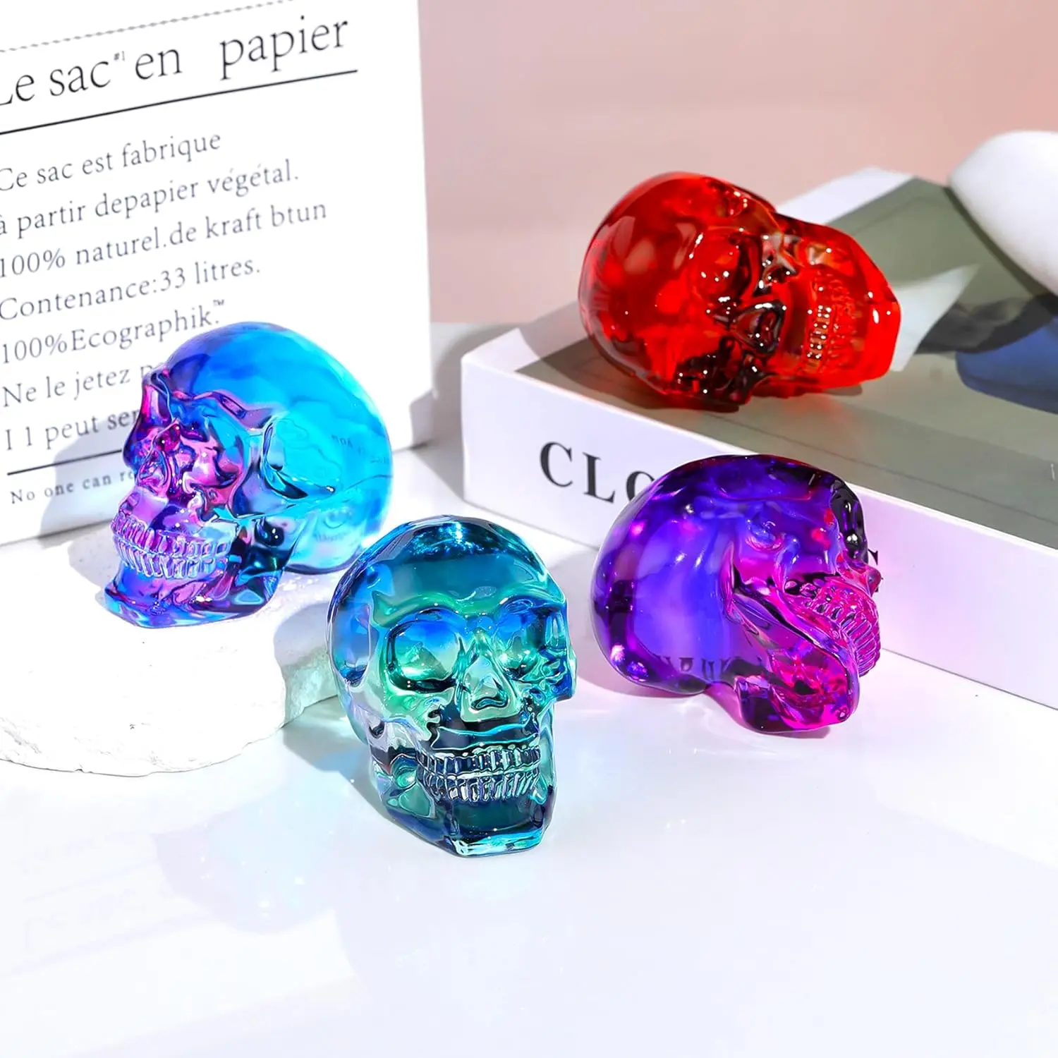 Crystal Skull Statue Colorful Glass Ornament with Gift Box Halloween Gothic Room Decor Desk Display Collectible Art Figurine Unique Birthday Gift for Skull Lovers