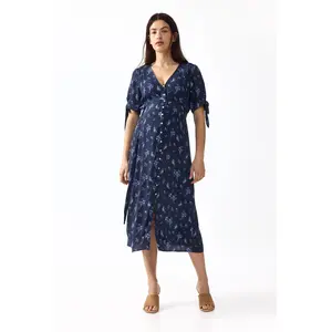 H&M MAMA Tie-belt viscose dress
