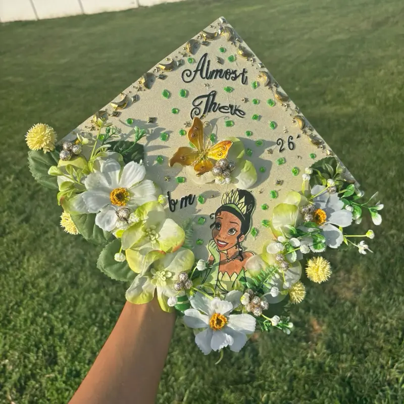 Custom Graduation Caps & Toppers