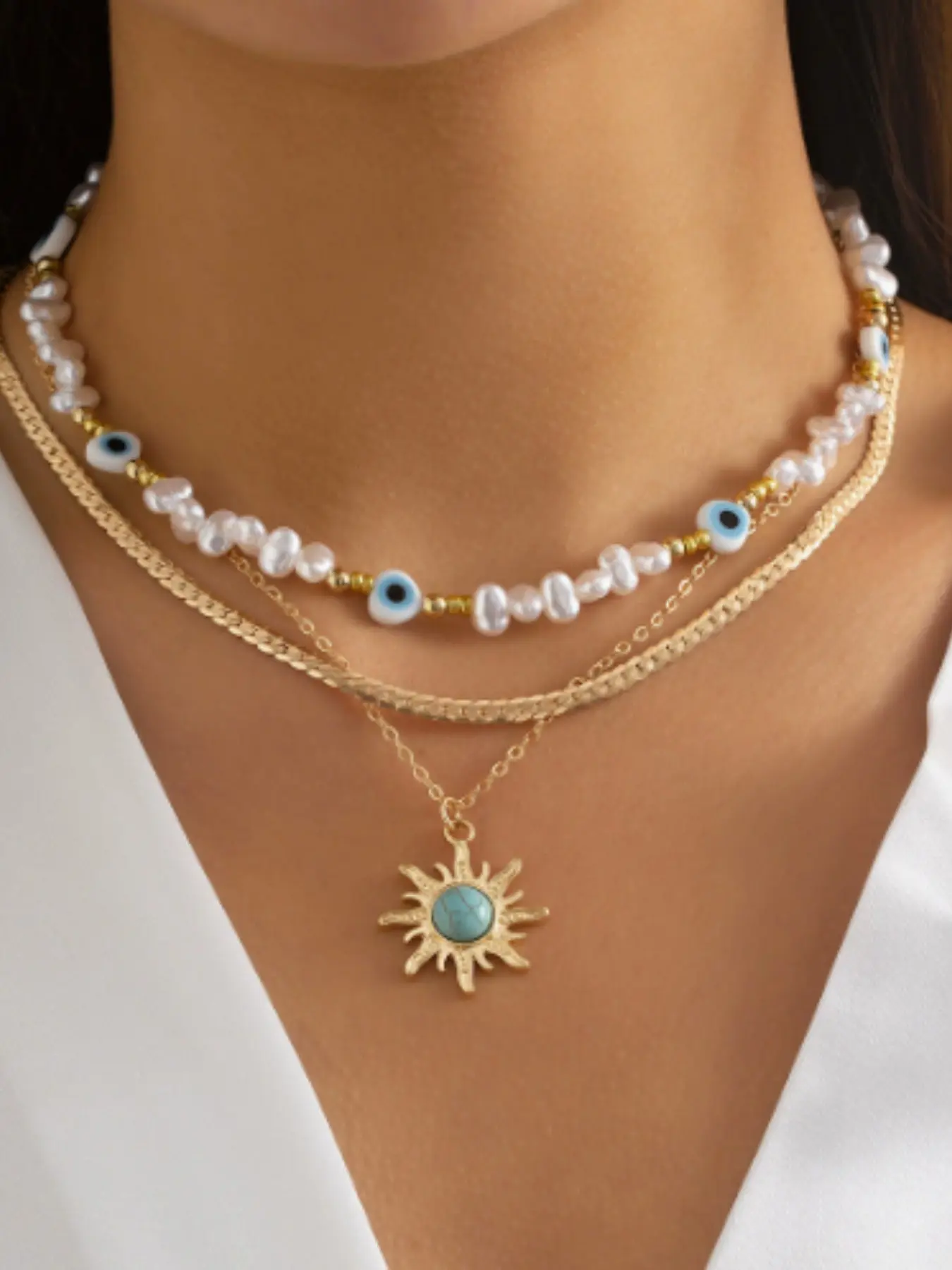 European and American Ethnic Style Sunstone Pendant Necklace, Luxury Small Batch Layered Devil's Eye Imitation Pearl Necklace