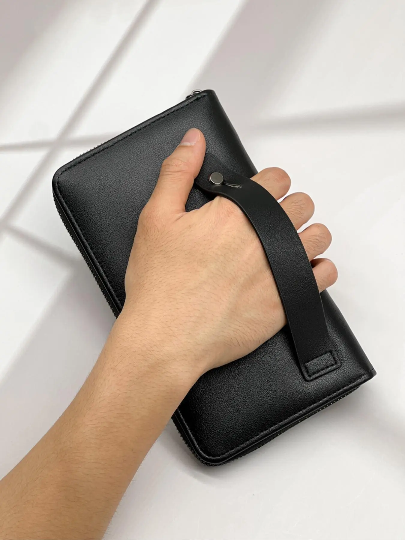 Men's Large Capacity Long Wallet, Business Simple Style, 21x12cm, Fits Phone Cash Cards, Scratch-Resistant PU, Zipper Anti-Theft, Zipper Wallet Design, Best Christmas Gift, Business Minimalist Wallet, Pu Leather Wallet, Durable Wallet, Zip Up Wallets