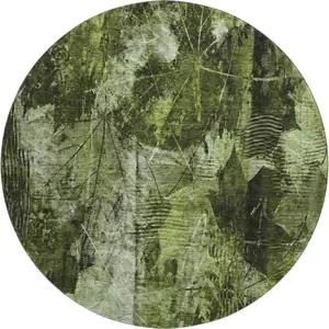 HomeRoots 649069 8 ft. Green & Ivory Floral Transitional Washable Round Area Rug with UV Protection