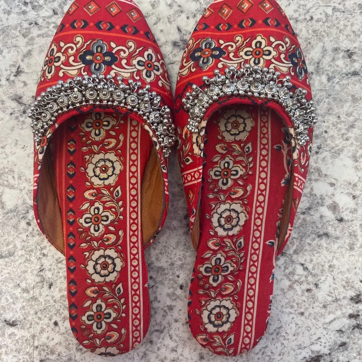 Rajistani jutti