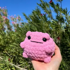 Crochet Chunky Toads