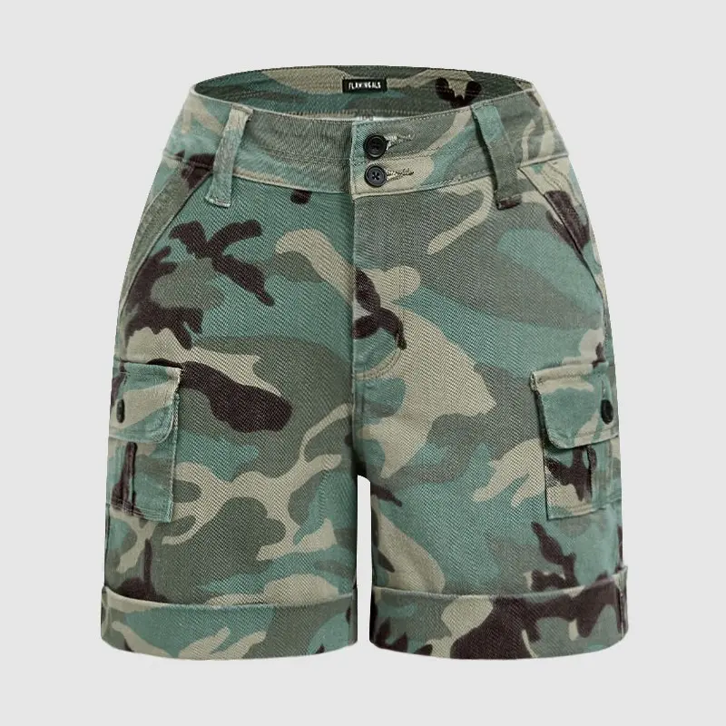 Flamingals Camo Print Roll Hem Flap Pocket Mid Rise Shorts