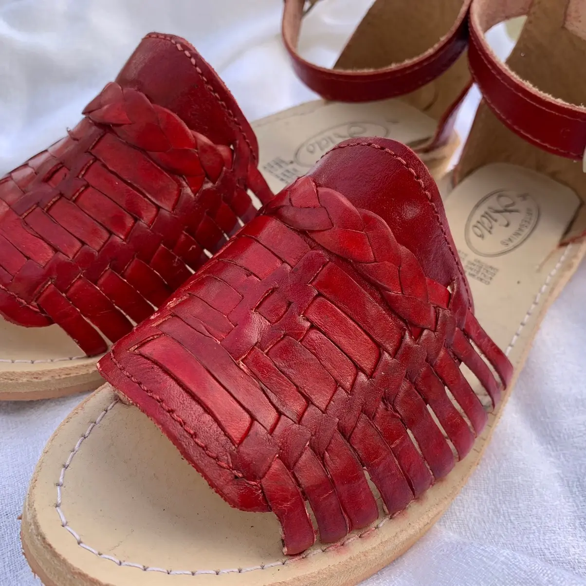 BIANCA Huaraches BIANCA Huaraches