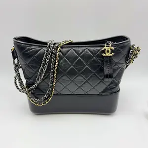 Pre-owned CHANEL Leather Crossbody Bags Gabrielle Hobo Quilted Aged Calfskin Medium Black