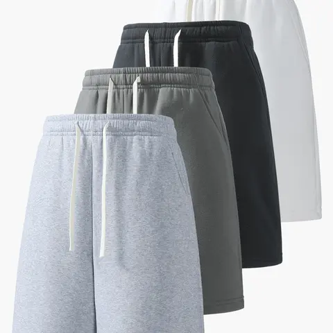 Men’s summer casual athletic shorts, loose straight cut, comfortable and breathable, suitable for running, fitness, training, and other outdoor activities.