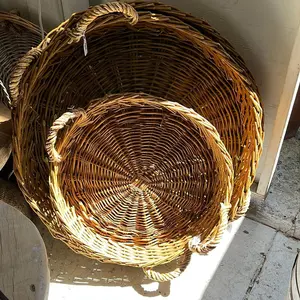 Flat flower basket