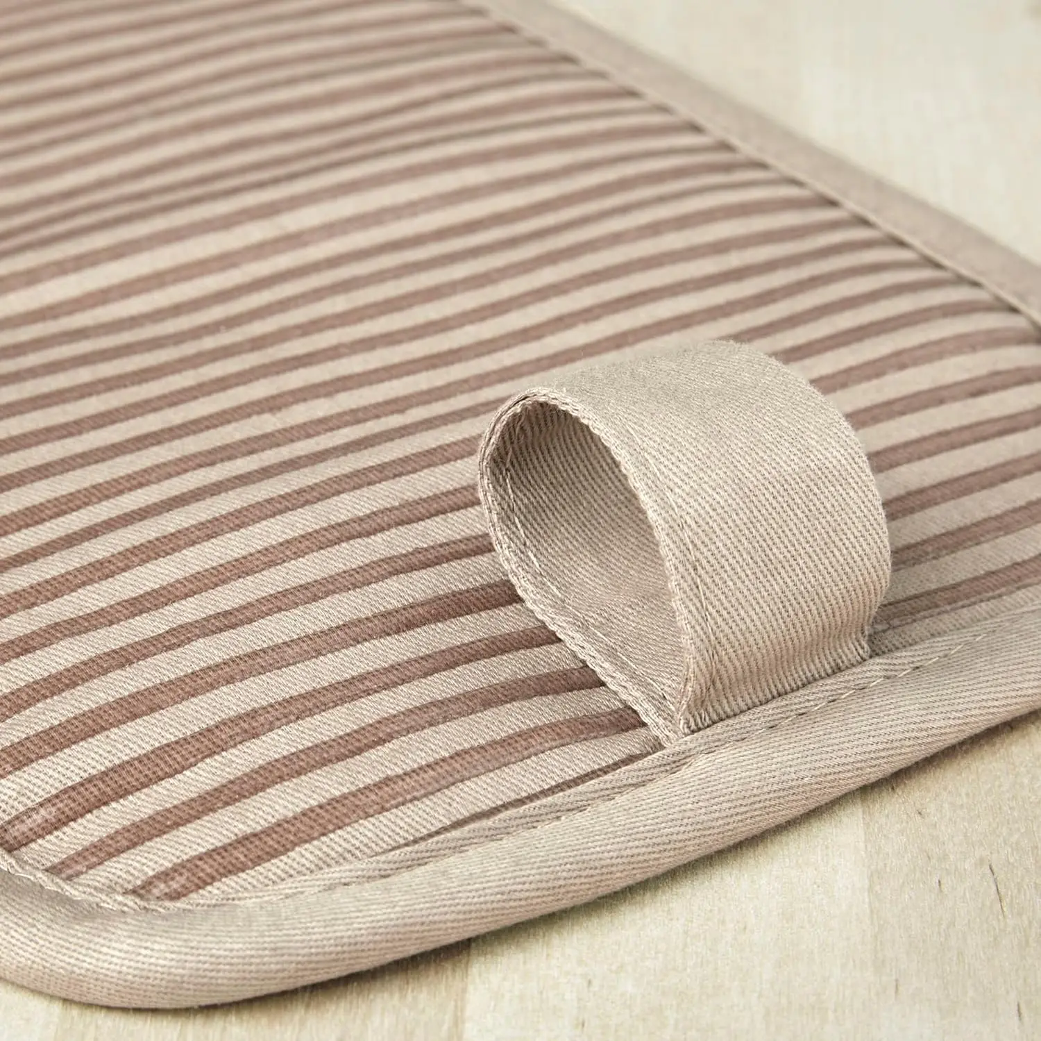 Kitchen Essential Two-Tone Non-Slip Pot Holder Set, Milkshake/Beige, 7"x10", 2 Piece