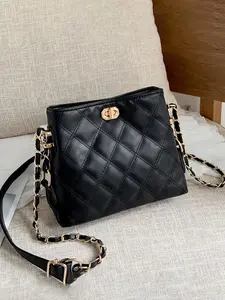 Fashion single shoulder diagonal cross bag, chain single shoulder bag, textured daily single shoulder commuting bag, Fashionable Daily Crossbody, Quilted Shoulder Bag, Fashionable Bags