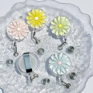 1/5pcs Cute Transparent Floral Badge Reel for Women Retractable Worker ID Card Pull Buckle Doctore Nurse ID Card Badge Holder Clip