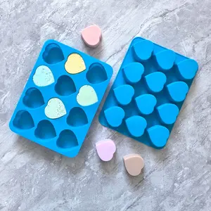 1pc 12-Cavity Silicone Heart Mold, Easy-To-Clean Cake Baking Tray, Ideal for Desserts, Pudding, Chocolate, Mini Cakes，Love Shaped Baking mold