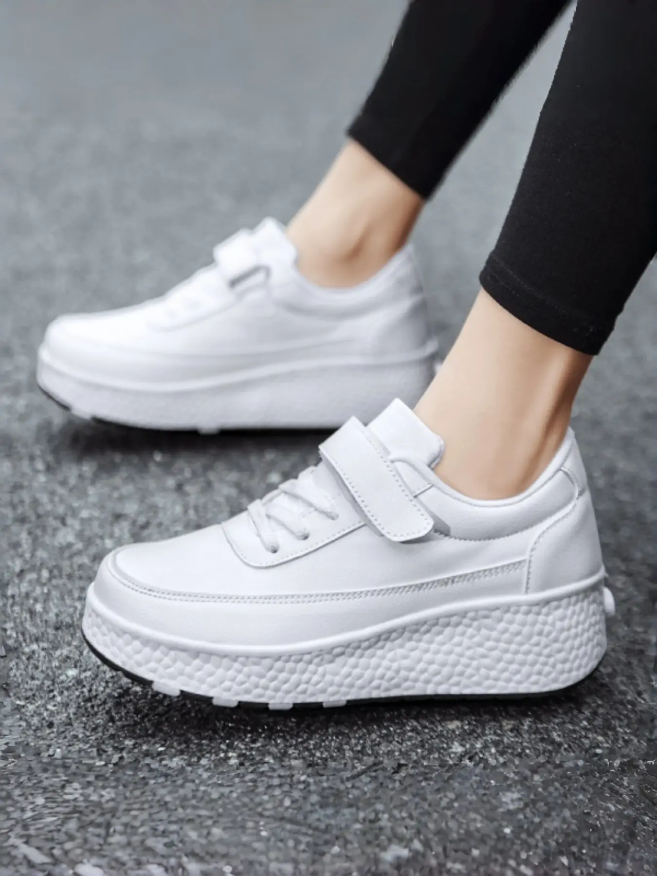 Women's Multifunctional Casual Versatile Shoes, Multi Purpose Shoes, Walking Shoes, Two-Wheel Roller Skates, Transformable Inline Skates, Low-Top Design, Detachable Wheels, Sports Shoes, Trendy Walking Shoes, Walking Shoes Slide