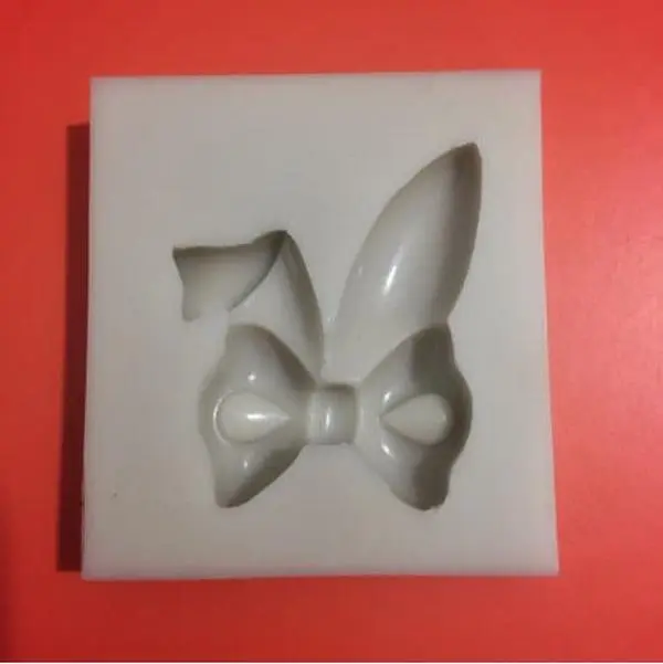Cake Tools bunny ears  bowtie silicone mold