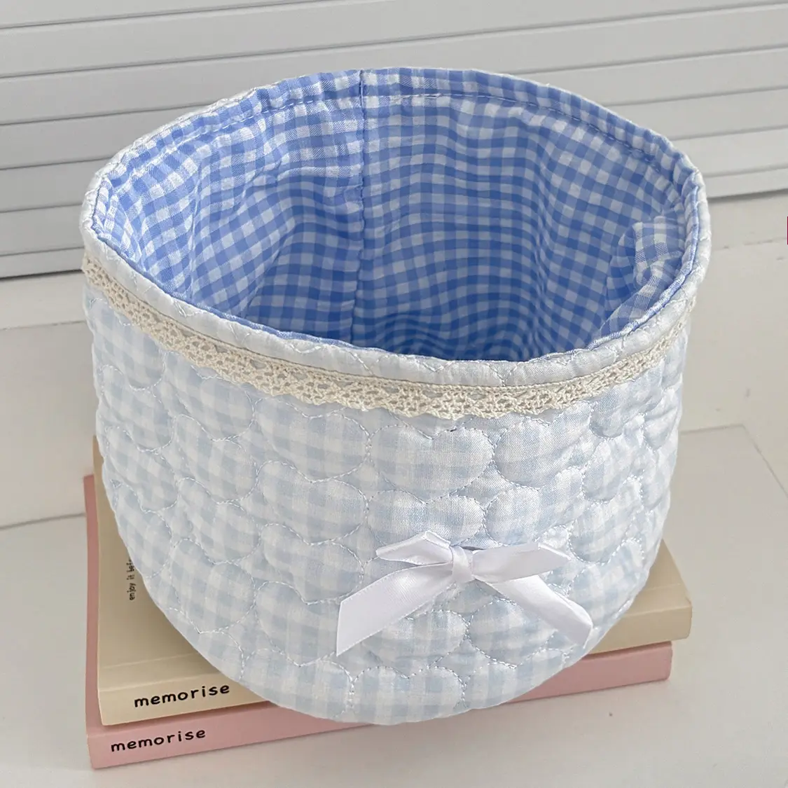 Sweetheart Lace Cylindrical Storage Container – Bl