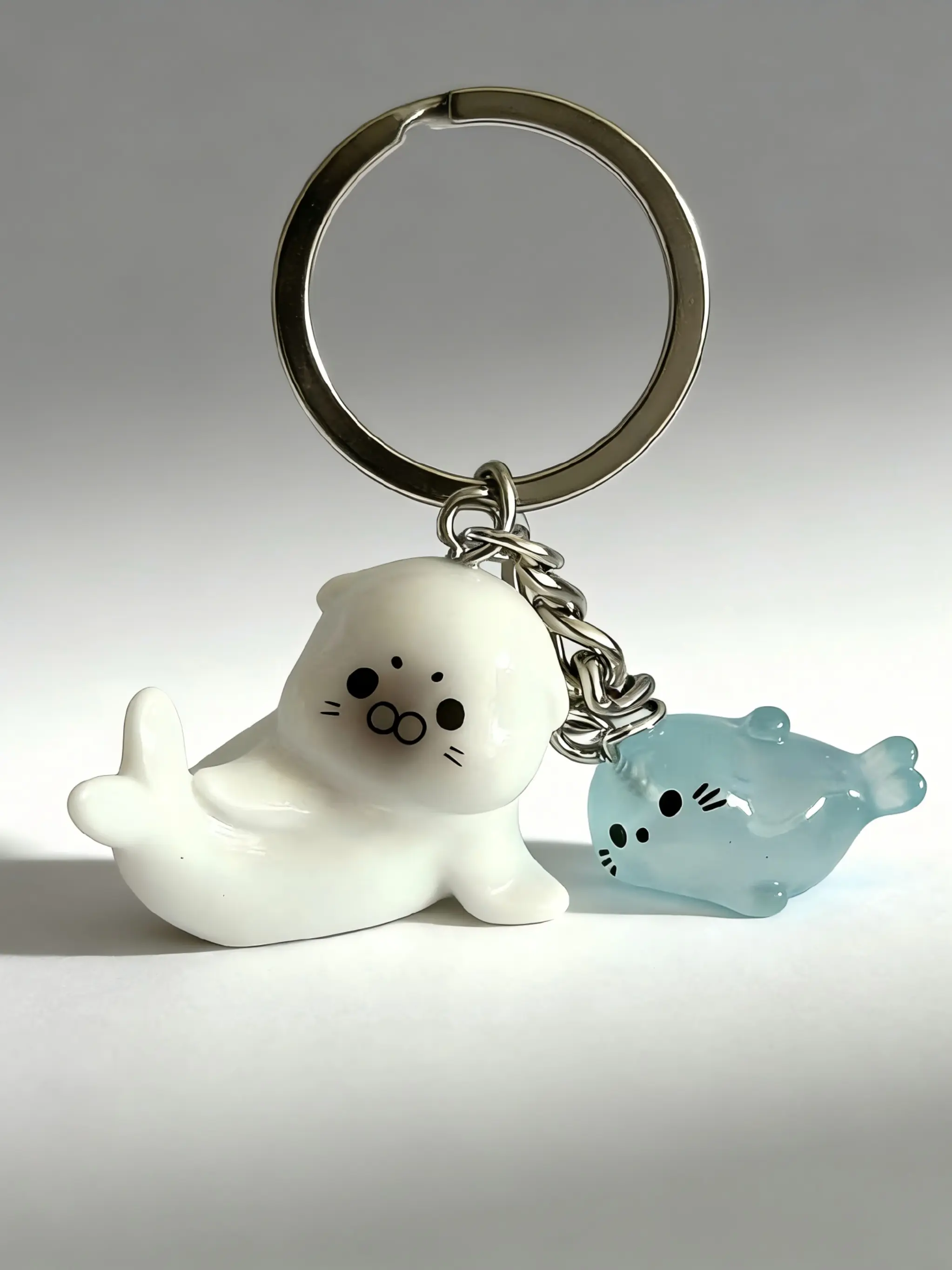 Cute Seal Keychain Bag Charm, Best Gift for Friends Couples, Perfect Holiday Present, Adorable Accessory for Everyday Use, Keychain Accessories, Key Chain Decorations, Keychain Kawaii, Cute Keychains, Key Charms