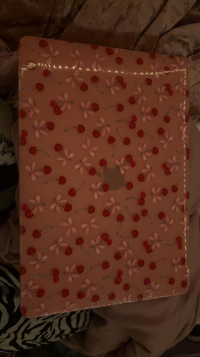 Item: MacBook Air 13" 2022-2018 (A2337/A2179/A1932)