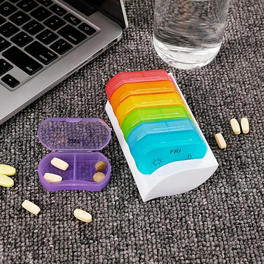 7-day Pill Storage Box with Lid, 1 Set Portable Plastic Dustproof Pill Box for Medicine, Vitamins, Vitamin Dispenser, Supplement Organizer, Household Storage Organizer for Desk, Bedroom, Office, Travel, Home