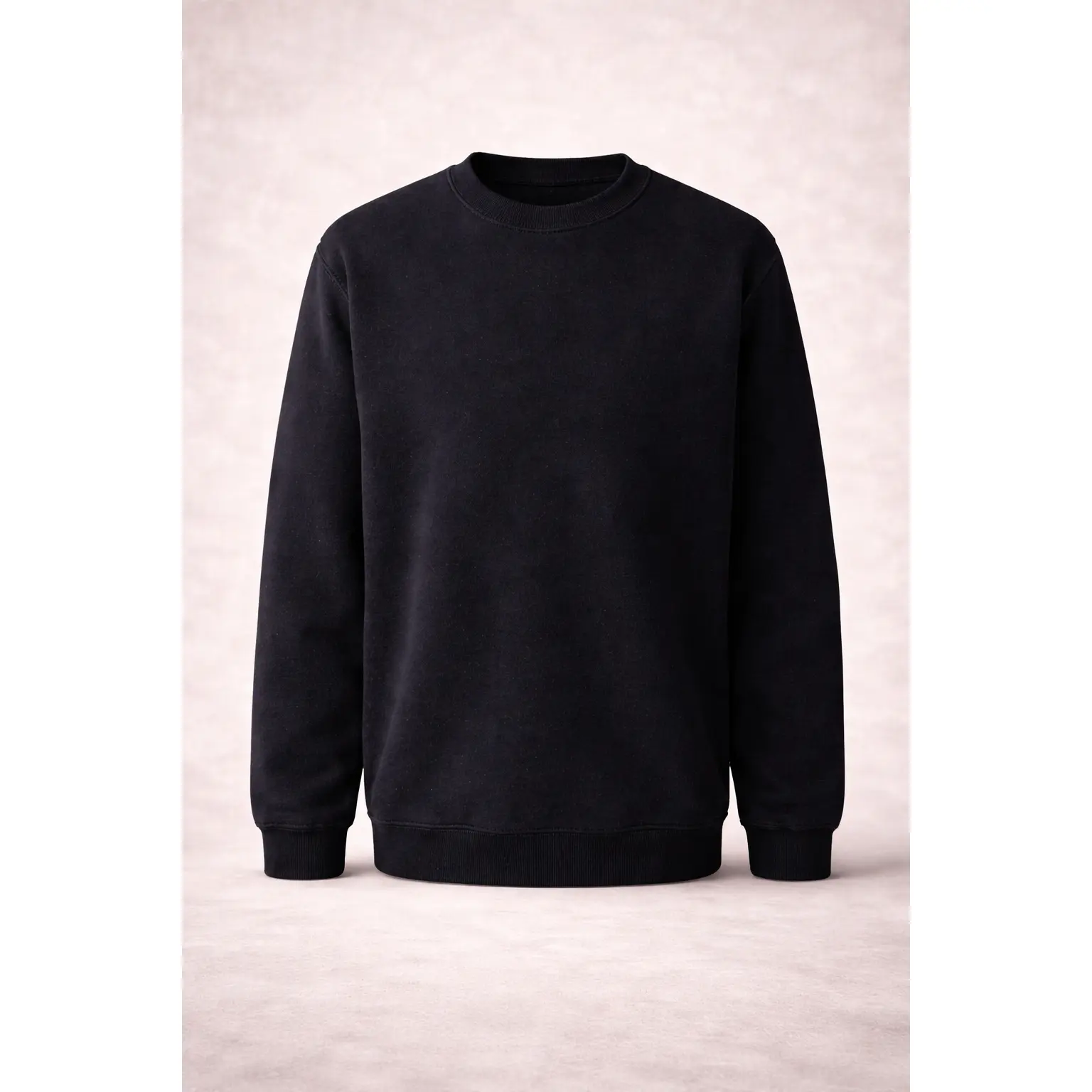 Essential Crewneck - Black