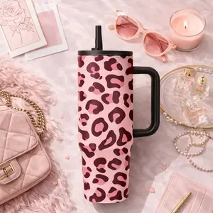 1 pc 40oz Leopard Print Insulated Cup with Handle Straw, Large Capacity Portable Ice Coffee Travel Mug, Flasks, Tumbler, Suitable for Car Gym Office, Women's Fashion Gift