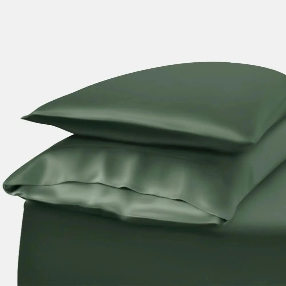 Women's 20*30 inch Silk Satin Pillowcases, Hair & Skin-Friendly Silky Bedding, Envelope Closure, Hair Protection, Machine-Washable Soft Pillow Cases
