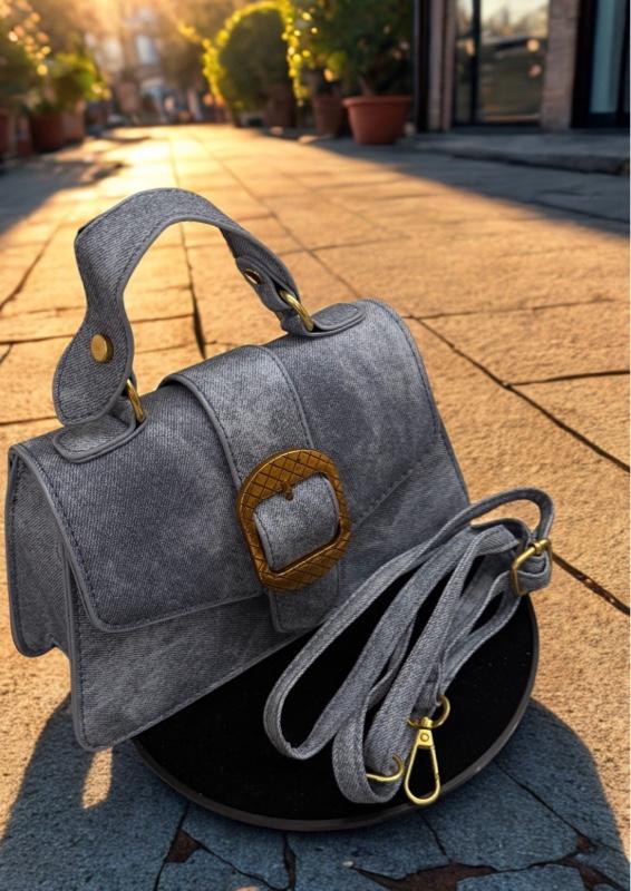 Elegant Jean Handbag with Gold Accents Secure Closure for Everyday Use Stylish and Durable