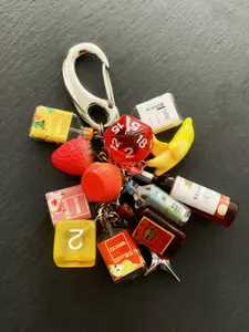 Fashionable Colorful Fruit Bottle Keychain, Multi-Element Waist Bag Charm, Trendy Accessory for Bags & Keys, Stylish Daily Wear, Trendy Cute Keychain