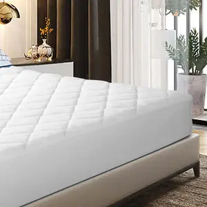EIUE Quilted Mattress Pad - Lightweight Yet Substantial, Elastic Fitted Mattress Topper Protector, Breathable Mattress Protector with Fit,Machine Washable,Queen(60x80inches),White