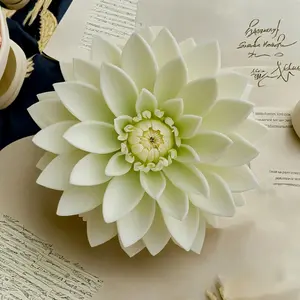 Lotus shaped silicone mold, suitable for casting in resin, is an ideal choice for making jewelry. Very suitable for occasions such as spring, Valentine's Day, Father's Day, Mother's Day, Thanksgiving, and birthdays.