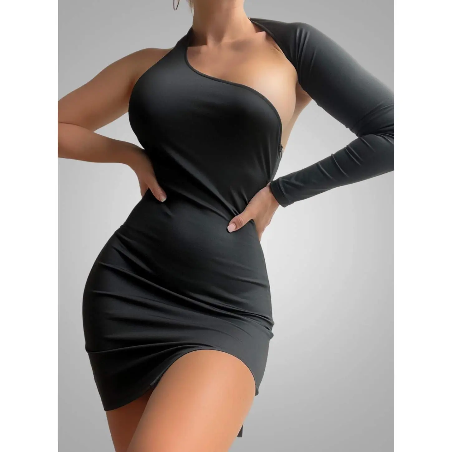 Heartbreaker Dress in Black