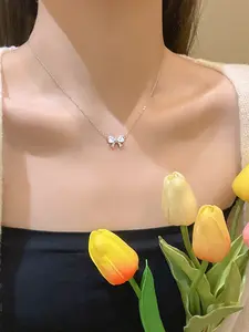 Elegant Artificial Crystal Bow Necklace for Women, Perfect Gift for Valentine's Day & Christmas, Stylish and Versatile Jewelry