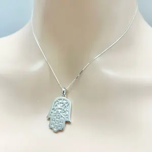 Sterling Silver 925 Mother of Pearl Hamsa Hand Hearts Pendant Necklace Chain 16” 18”
