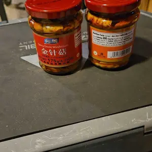 YUMEI Red Oil Spicy Enoki Mushrooms – Szechuan Chili Sauce, Crispy Pickled Mushroom, Chinese Specialty Food Snacks Instant Dishes 6.17oz per Jar (1/2/3/5 Jars)