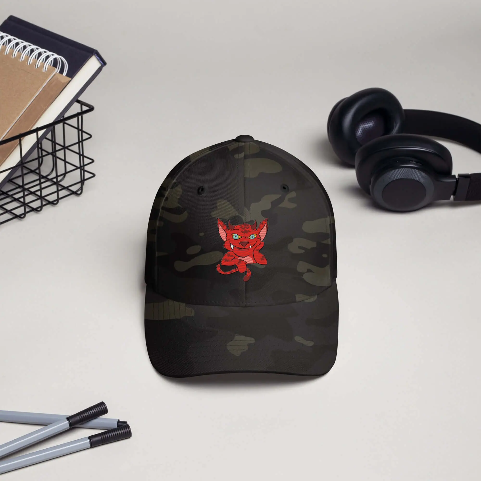 Flexfit Goon Curved Visor Athletic Hat, 6-Panel Mid-Profile Unisex Cap, 22”–23⅞ (55.9 cm–60.6 cm) Size, Cotton-Polyester Synthetics Stretch Fabric, Low-Profile Embroidery Area, Silver Undervisor Sports Accessory