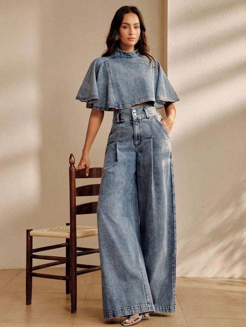 💙 Women's Blue Washed Denim 2 Piece Set, High Waist Wide Leg Pants With Short Sleeve Cape Top For Casual And Elegant Style.