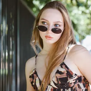 V BY VYE - VERA - Meet Your New Pair of Go-to Sunnies! Slim Oval Vintage Frames