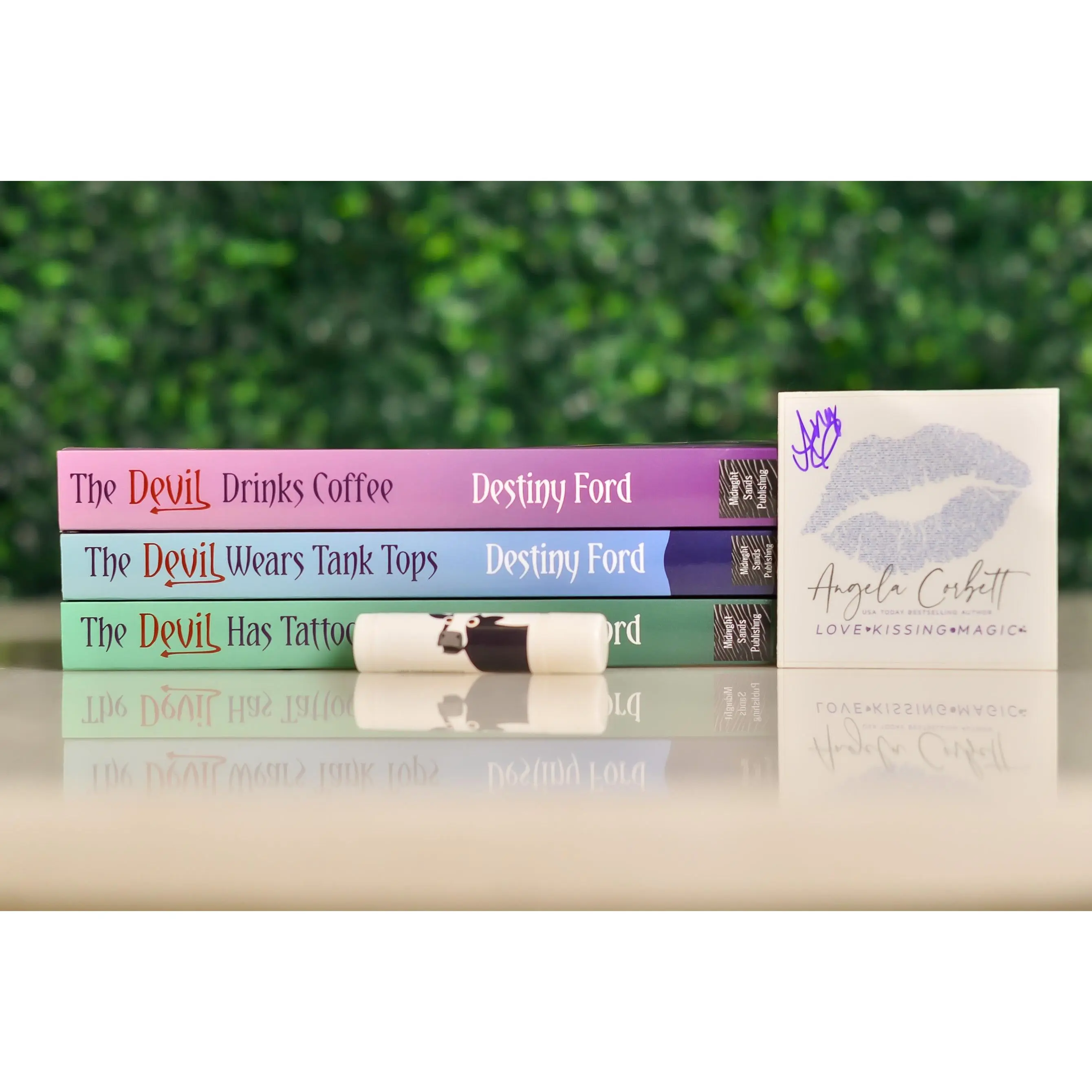 Bundle + Free Gifts