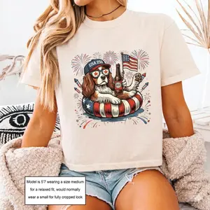 Comfort Colors Boxy Tee Patriotic Cavalier King Charles Dog Graphic Tee Cropped Shirt Womens USA Flag Dog T-Shirt 4th of July Shirt Dog Lover Gift Vintage Cute Tee