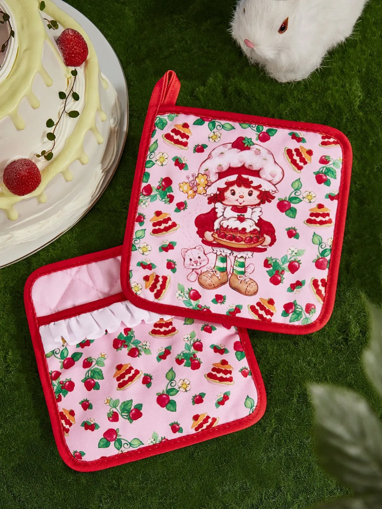 1pc Heat-Resistant Colorful Cartoon Strawberry Shortcake Print Placemat with Coasters - Durable Kids' Kitchenware, Easy-Clean Tableware Accessory for Kids' Party, Birthday & Family Meals
