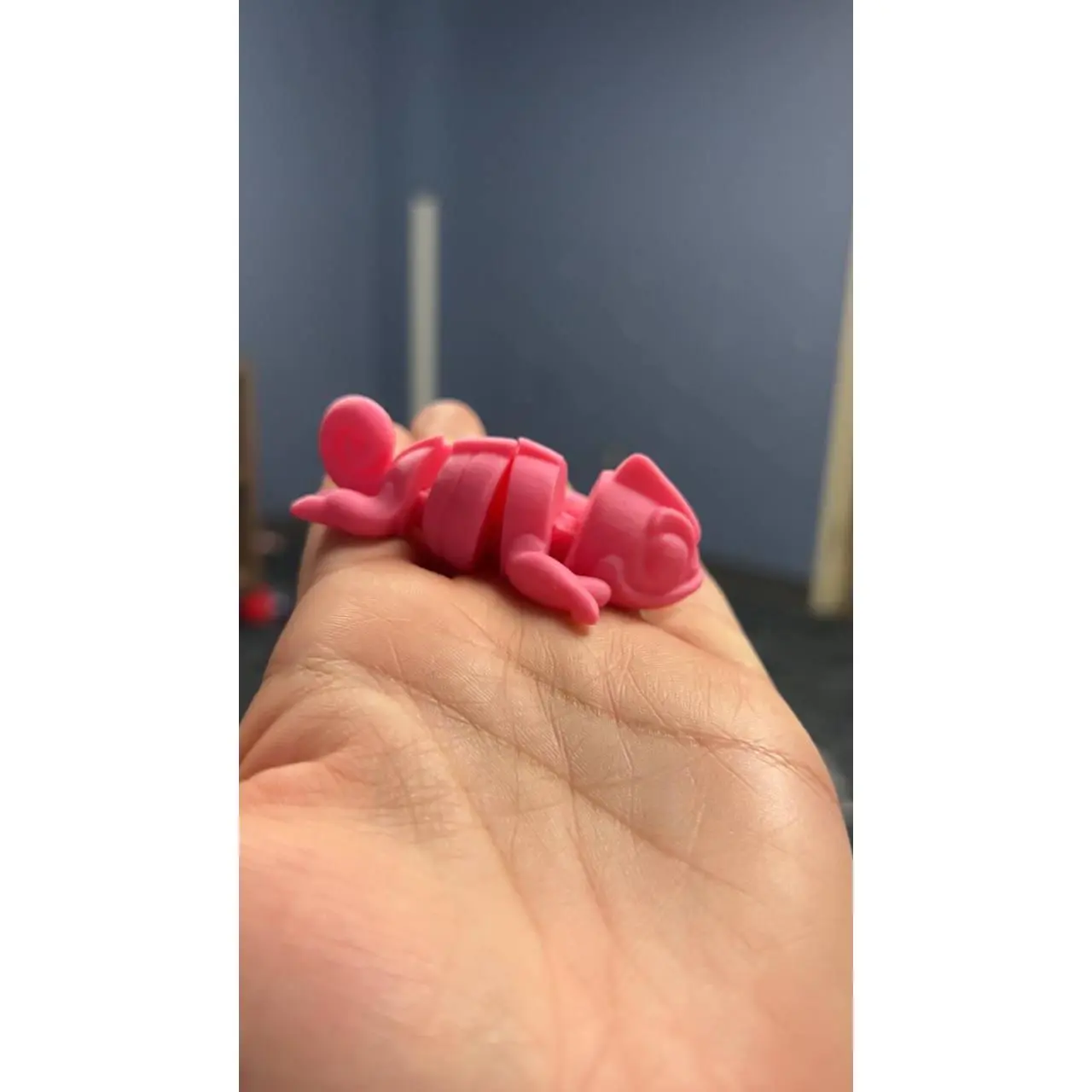 3D Printed Articulated Chameleon – Mini Flexi Lizard Desk Toy & Decor