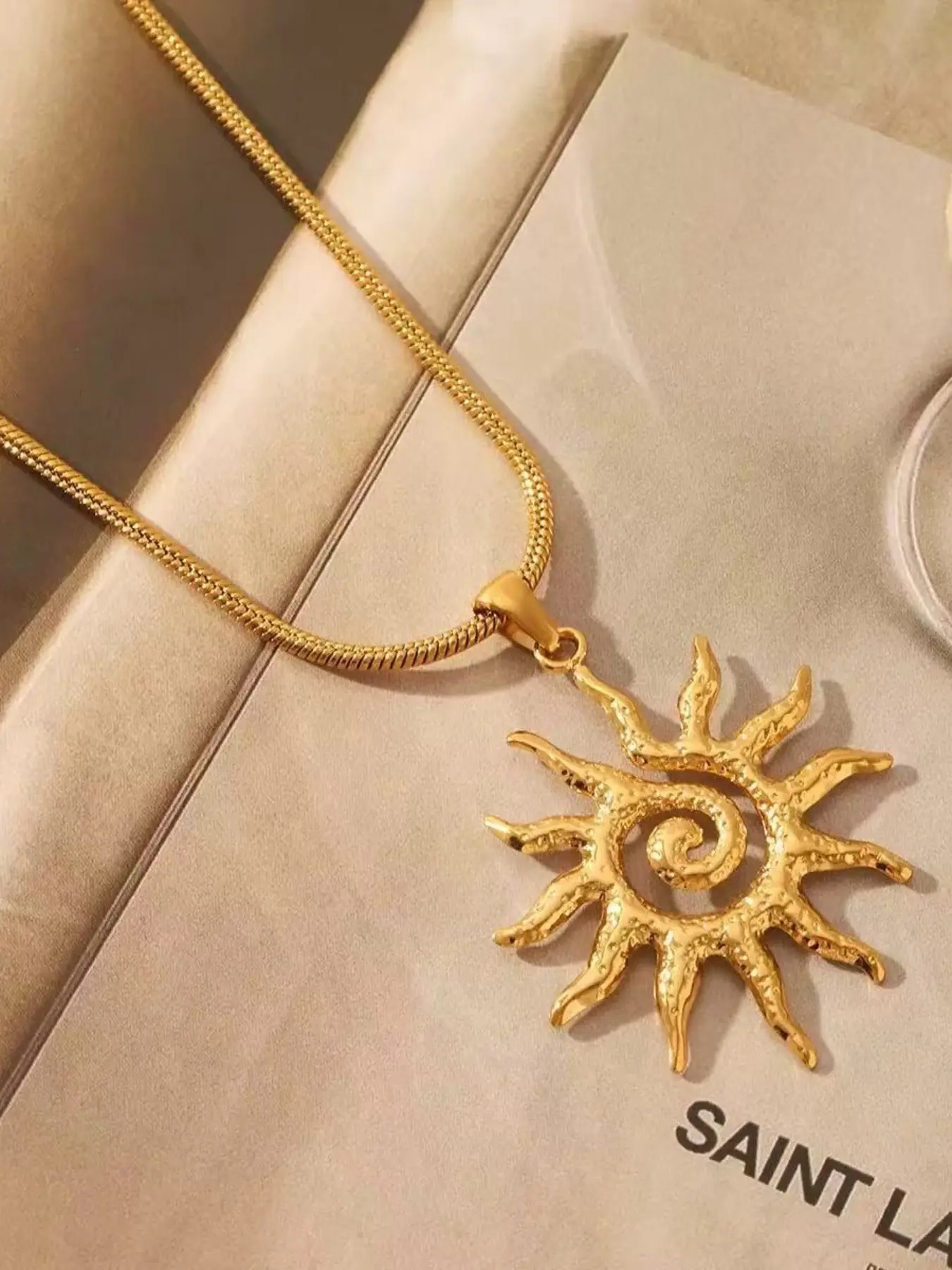 Vintage Sun Design Pendant Necklace, Jewelry Accessory, Stainless Steel Non Tarnish Jewelry for Party, Daily Clothing Decor, Trendy All-match & Exquisite Jewelry for Birthday Gift