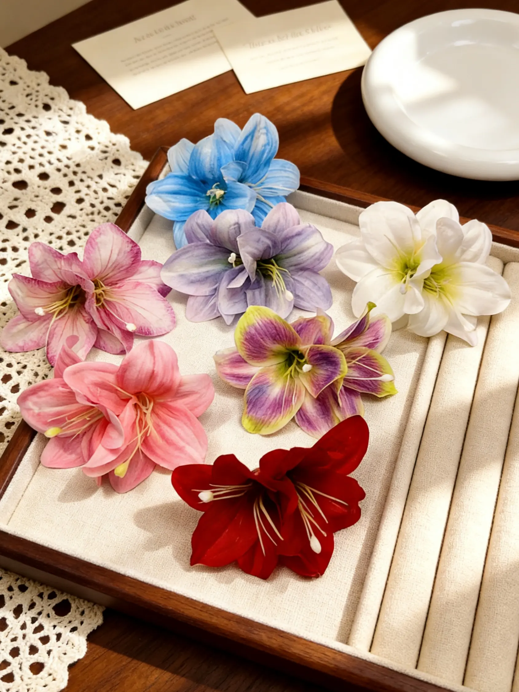 Elegant Lily Crocodile Clip Hair Accessory, Hair Decor, Delicate Flower Hairpin for Women, Spring Summer Style, Multi-Color Artificial Lily Clips, Hair Clips For Styling, Hijab Hair Clip, Flower Claw Clips